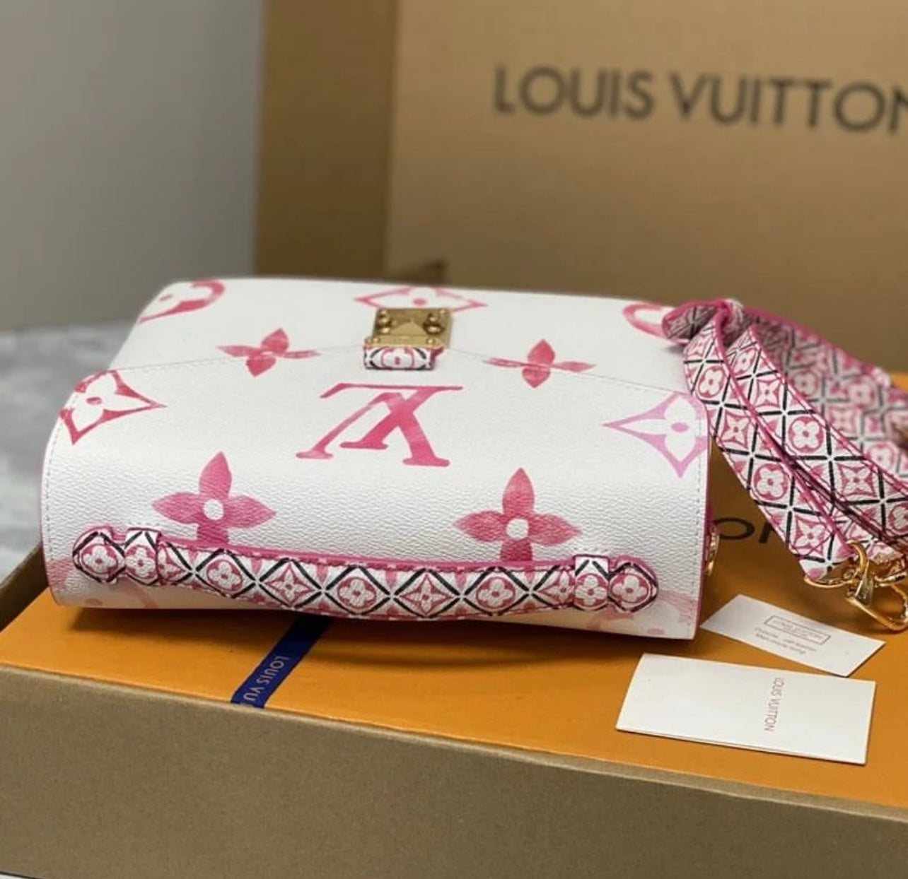 Pochette Metis