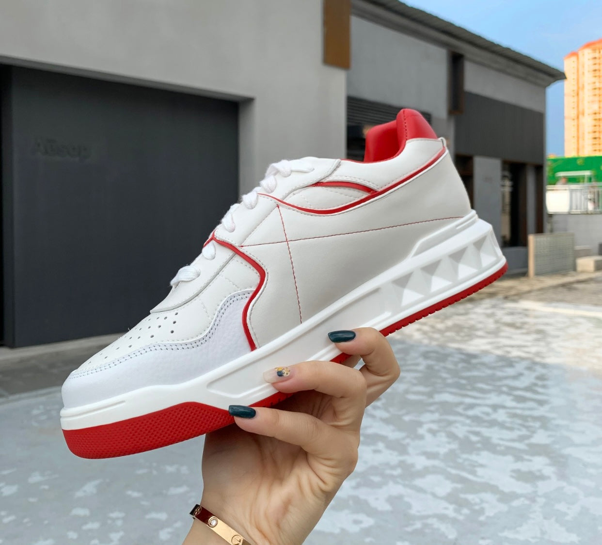One Stud Trainers