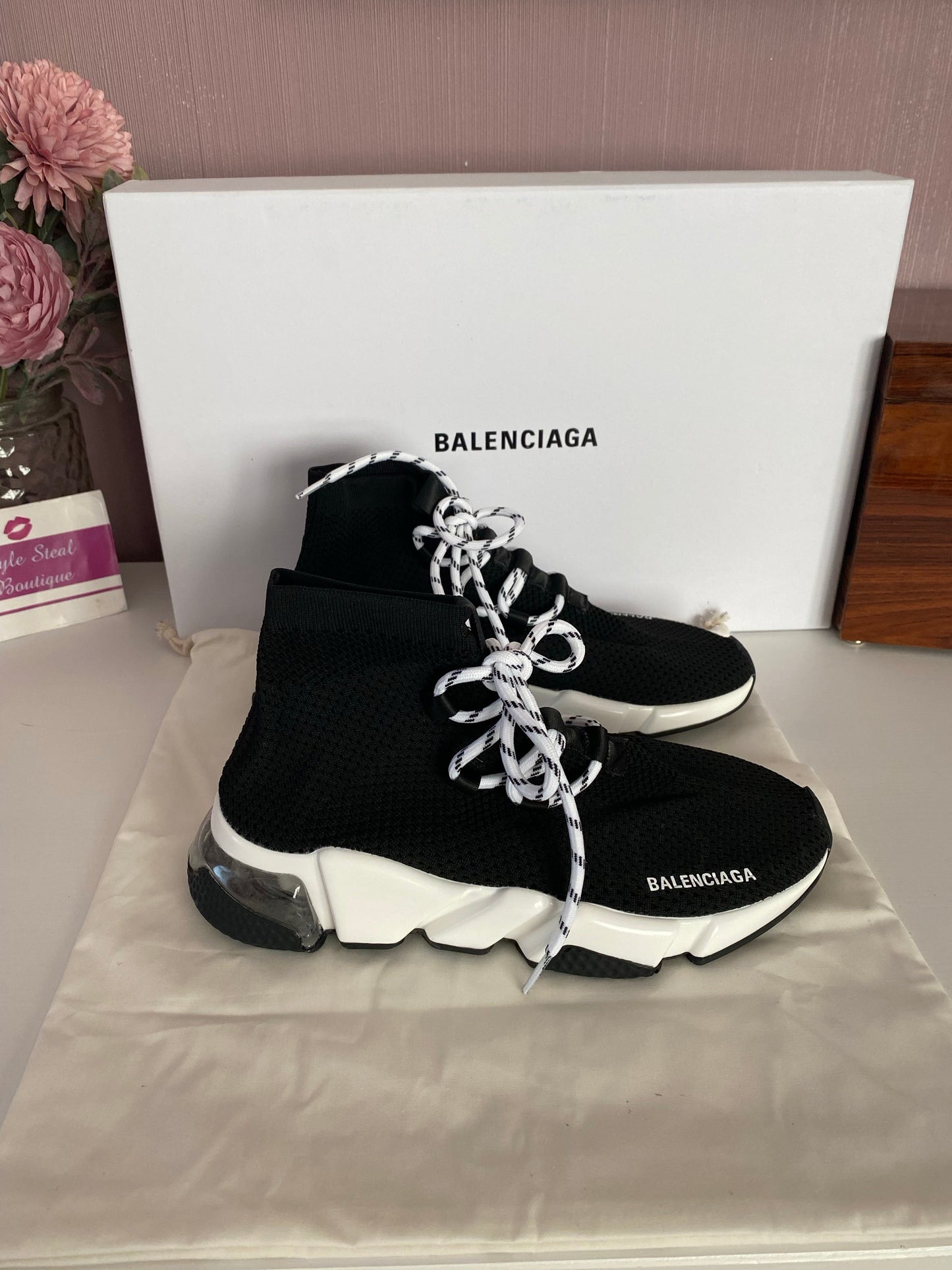 Speed Laced Sneaker