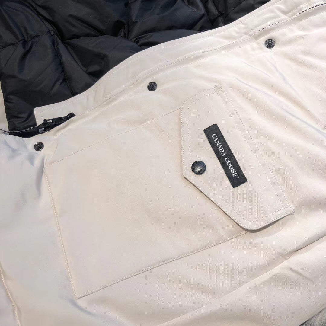 Trillium Parka