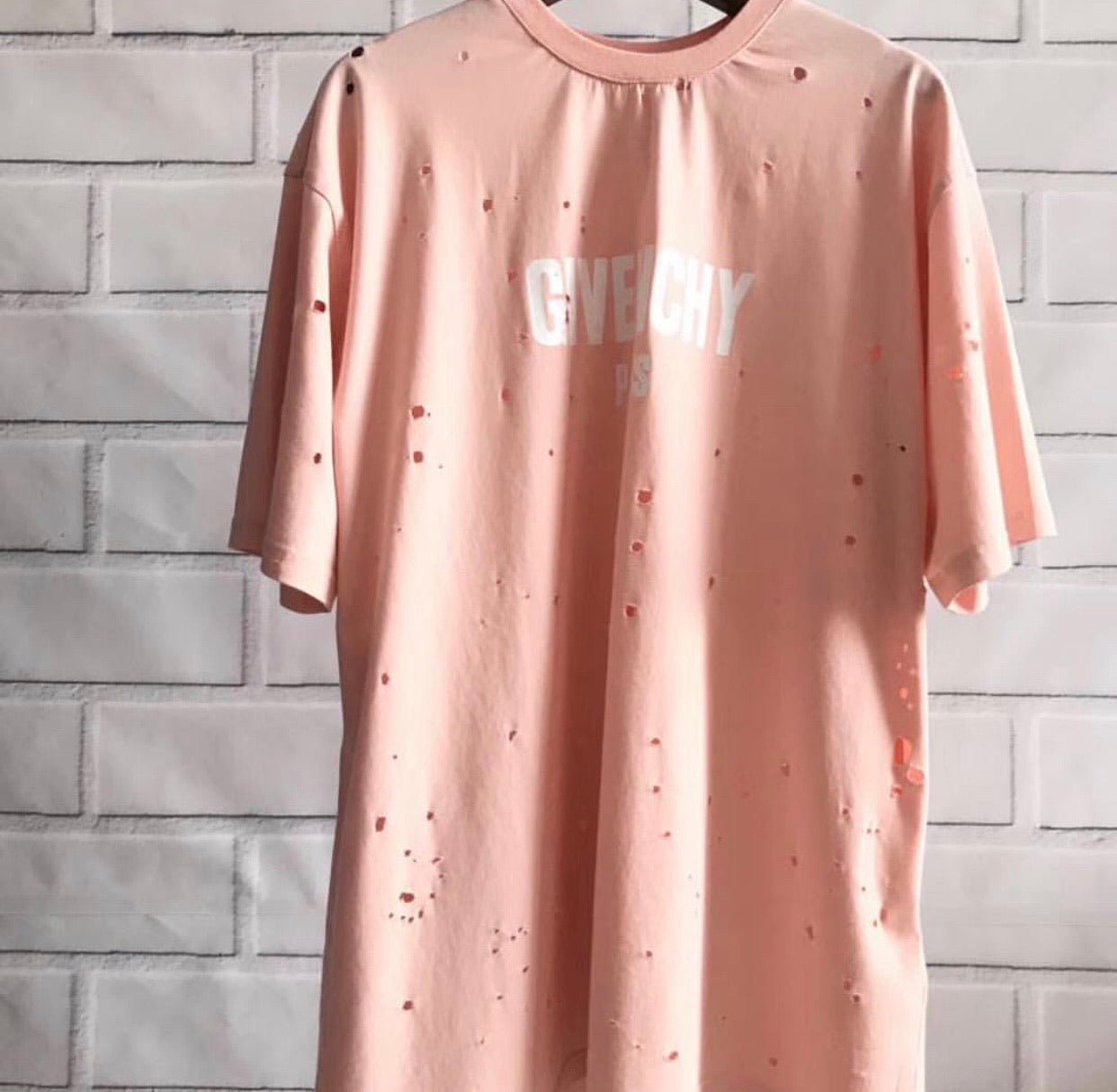 Logo Tee