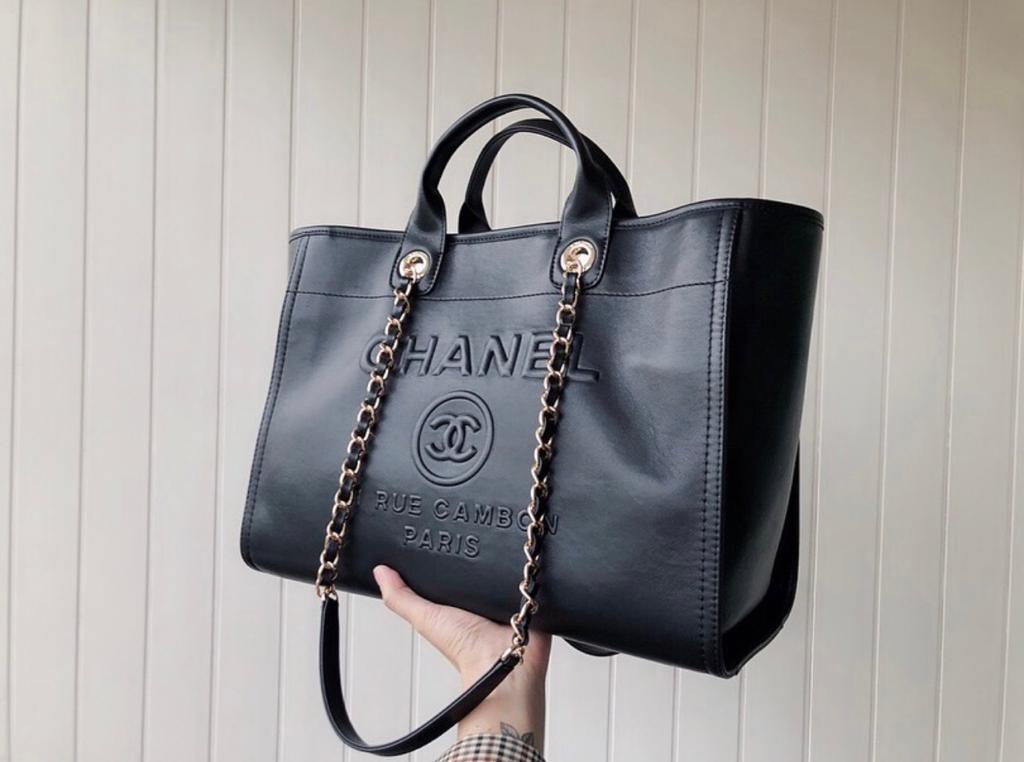 Deauville Leather Tote