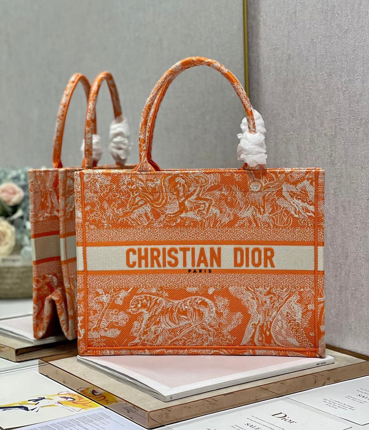 Medium Book Tote