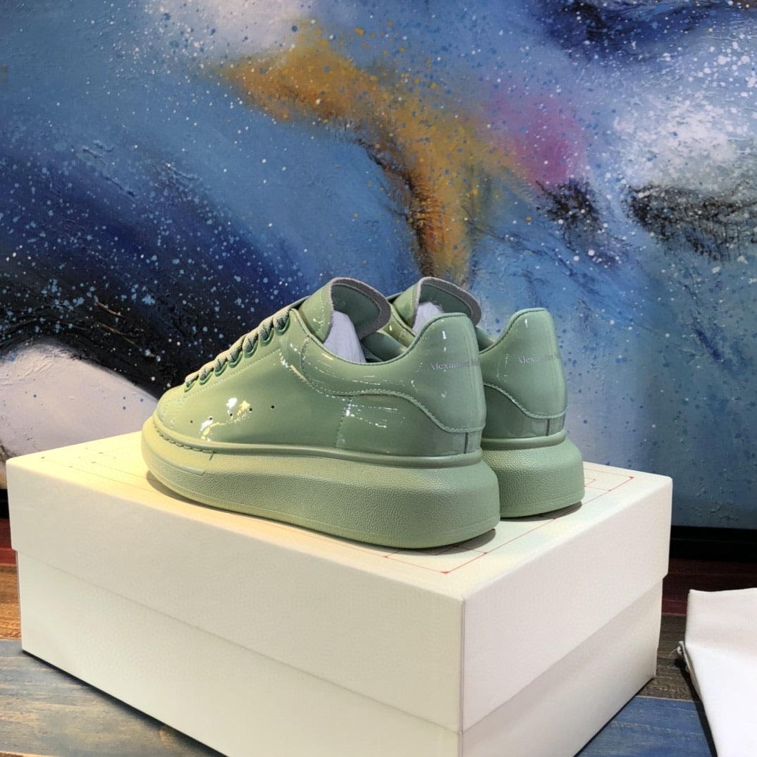 Oversized Sneaker Patent Ladies
