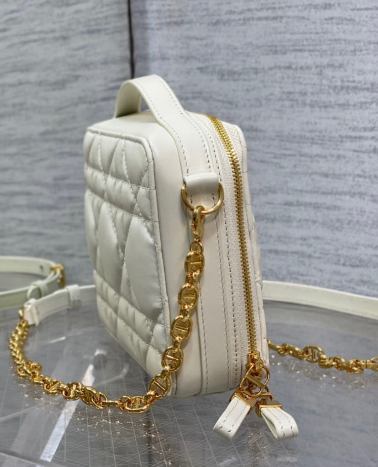 Caro Box Bag