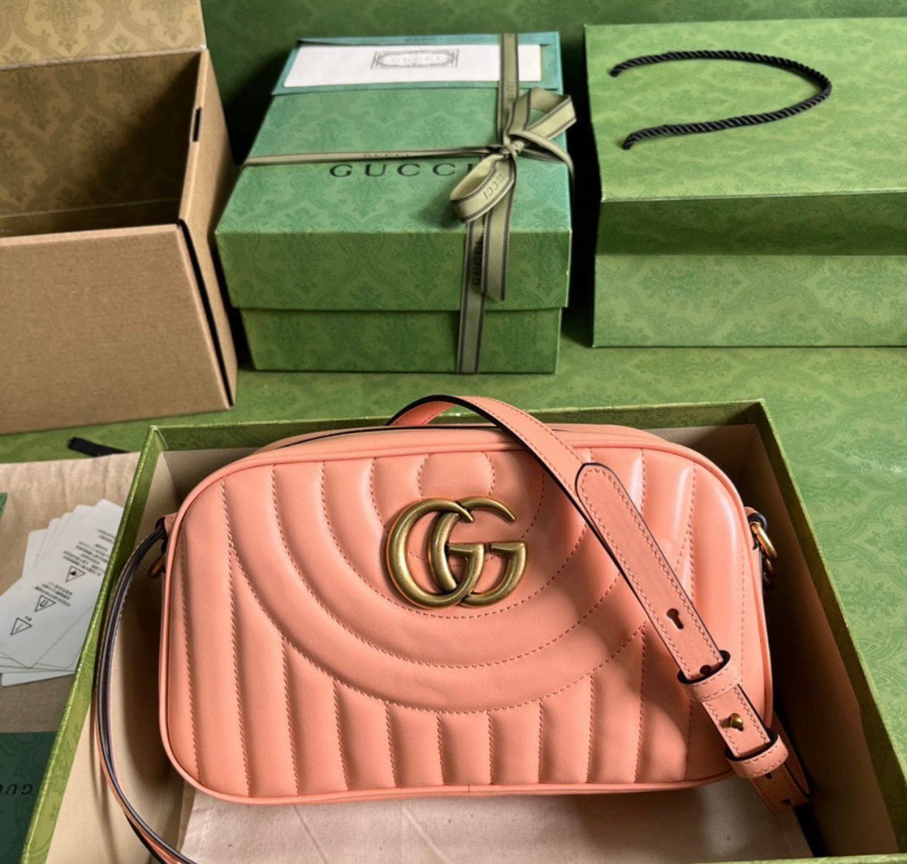 Marmont Shoulder Bag