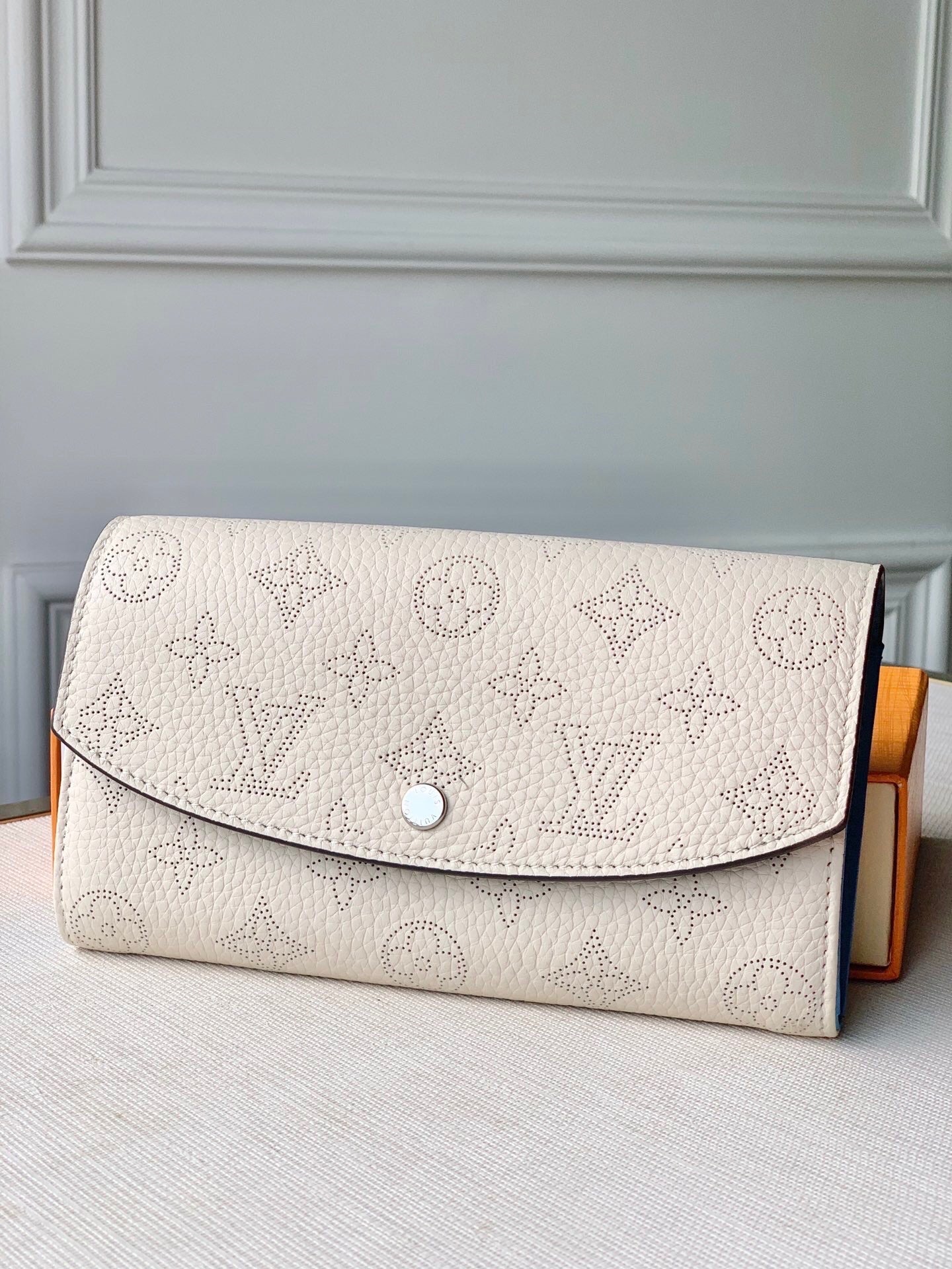 Iris Wallet