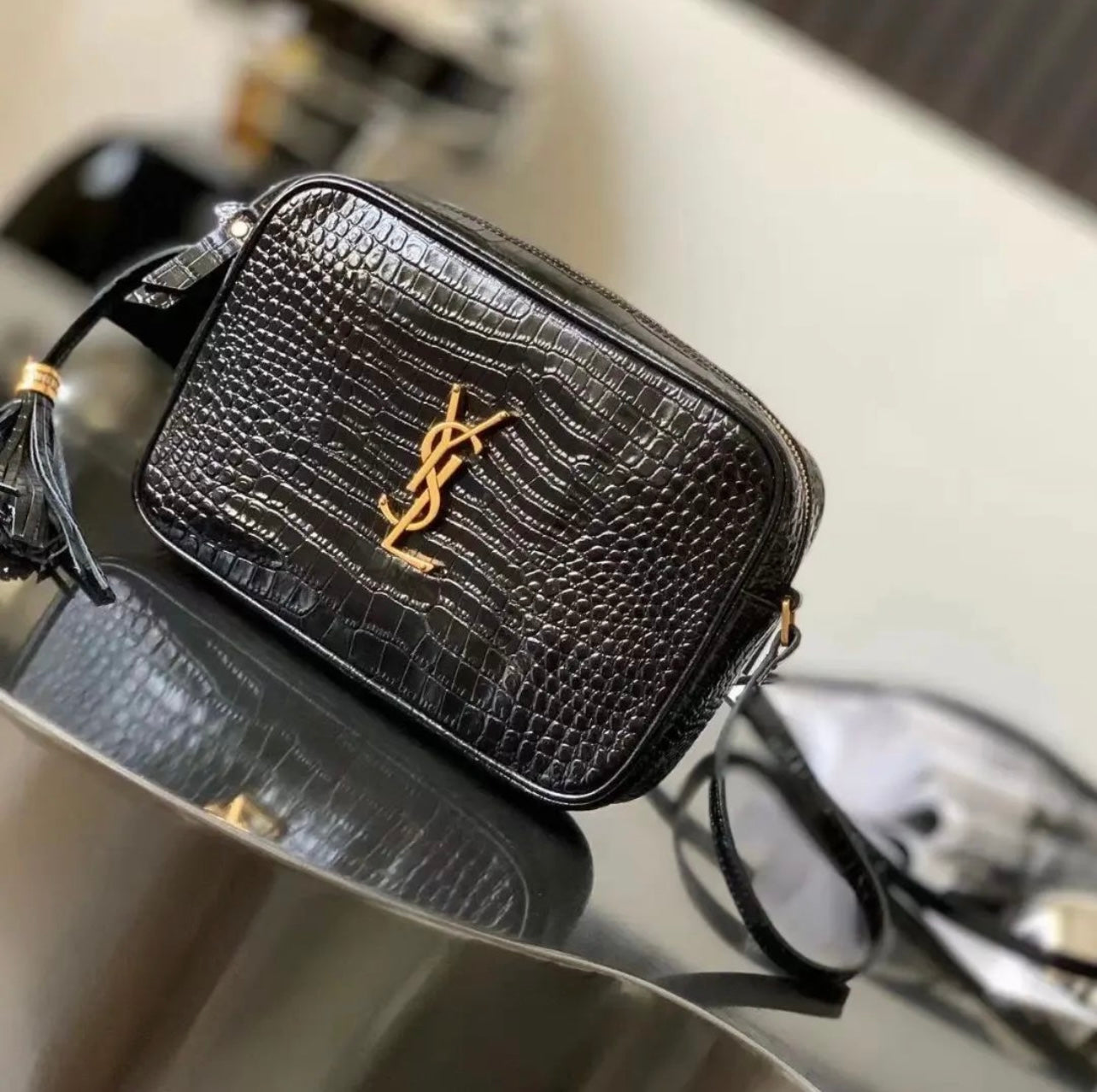 Lou Camera Bag