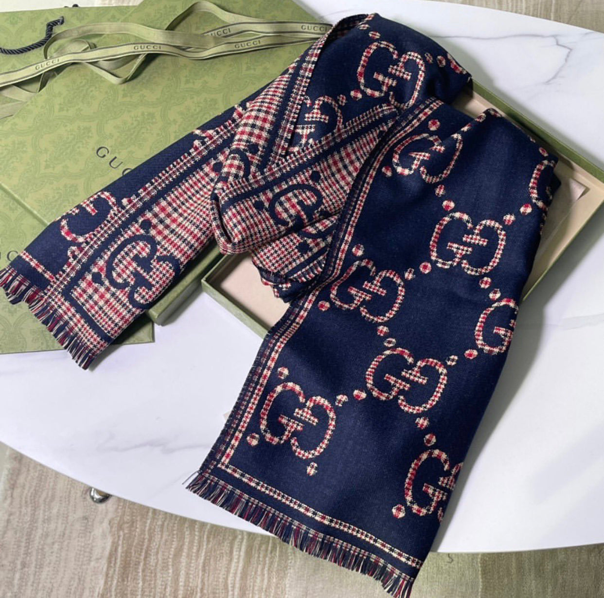 GG Scarf