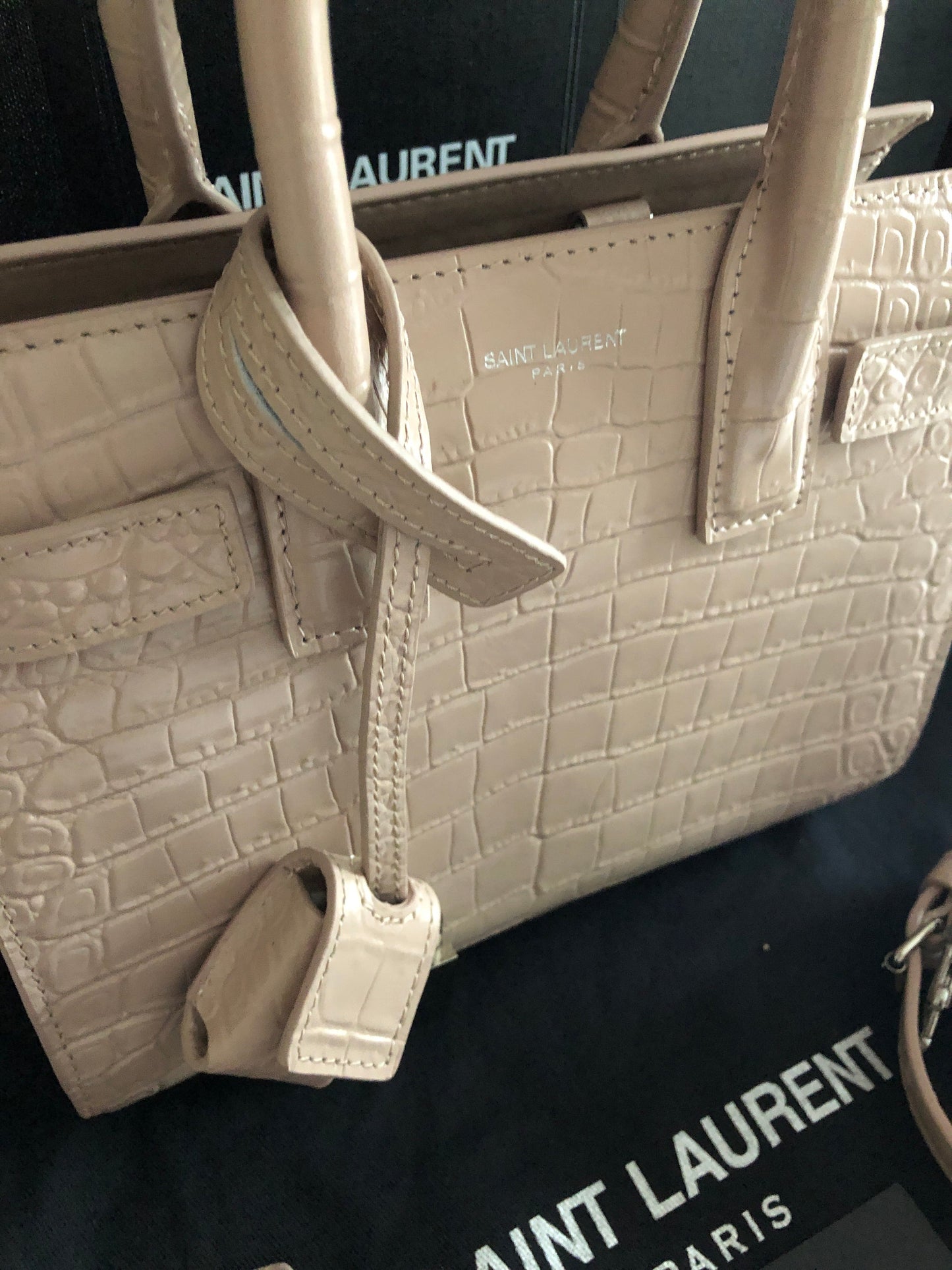 Sac De Jour Embossed