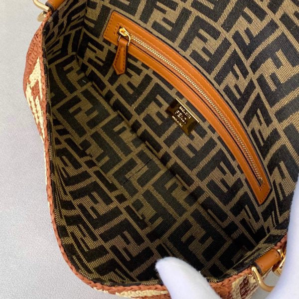 Baguette Raffia