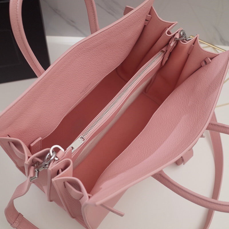 Sac De Jour Grained Leather
