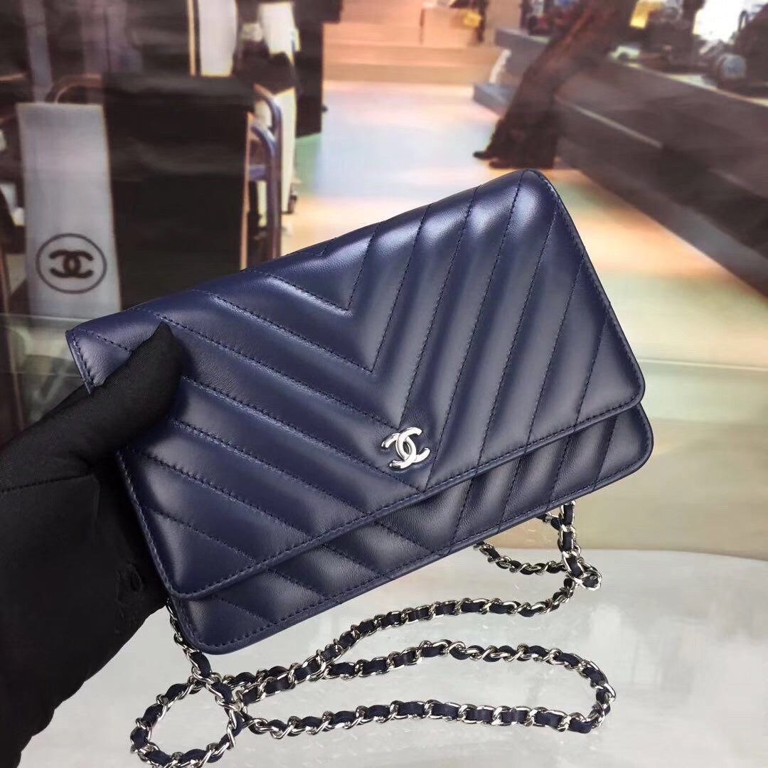 Chevron Lambskin Woc
