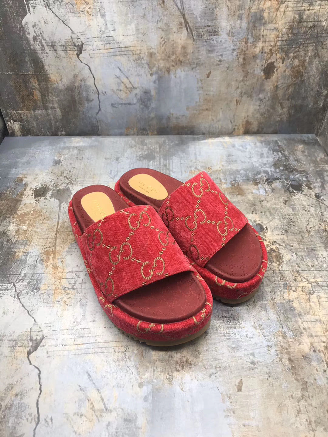 GG Slide Sandal