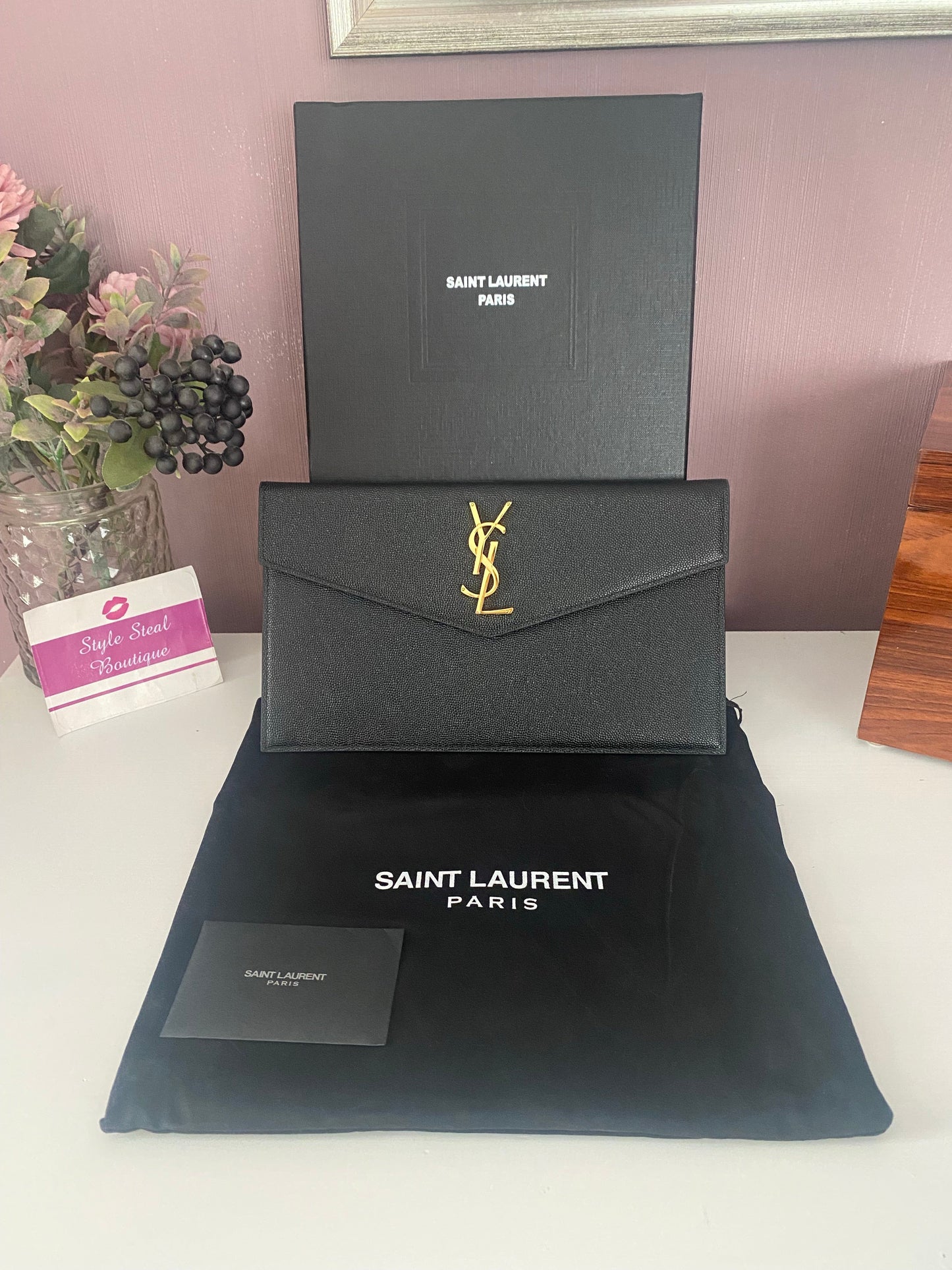 Logo Clutch