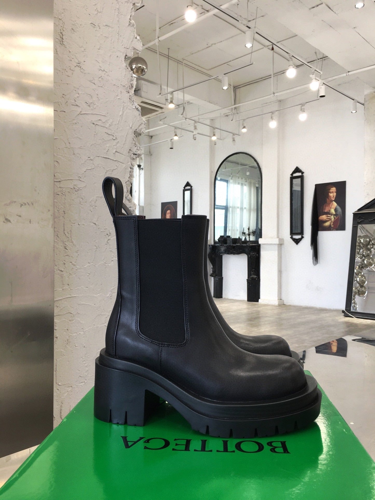 Lug Boots