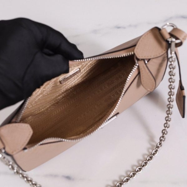 Re Edition Leather Bag
