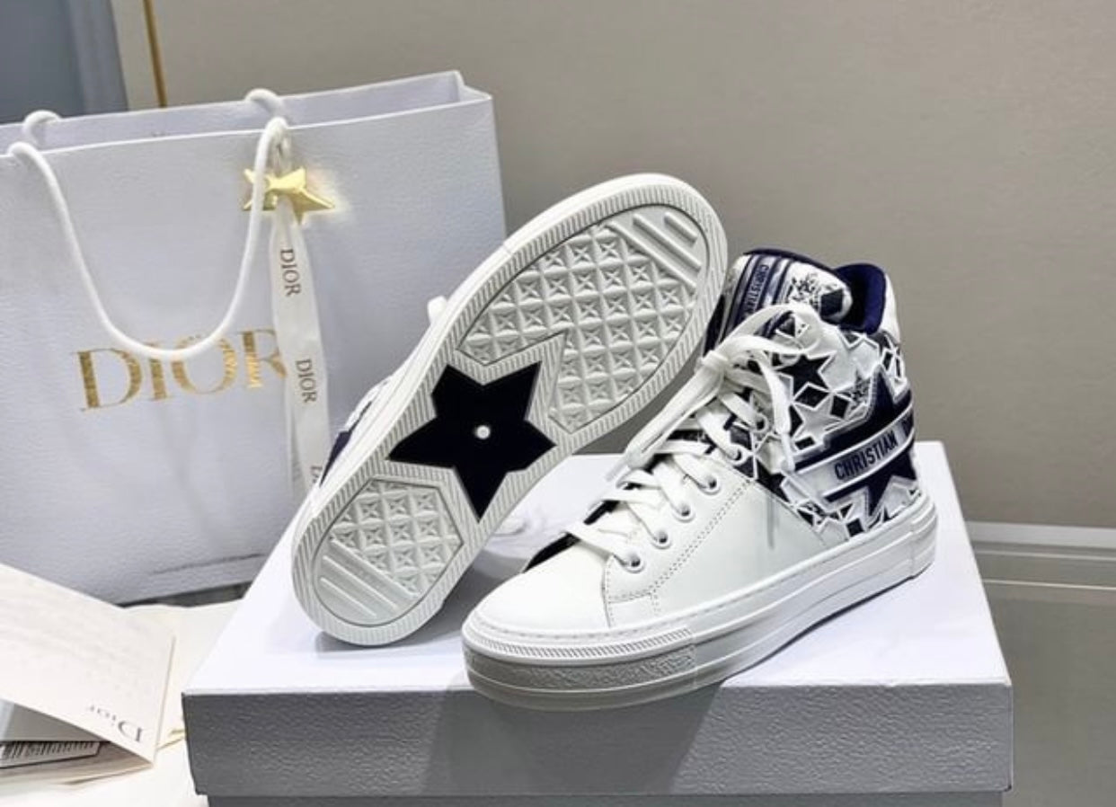 Walk n Dior