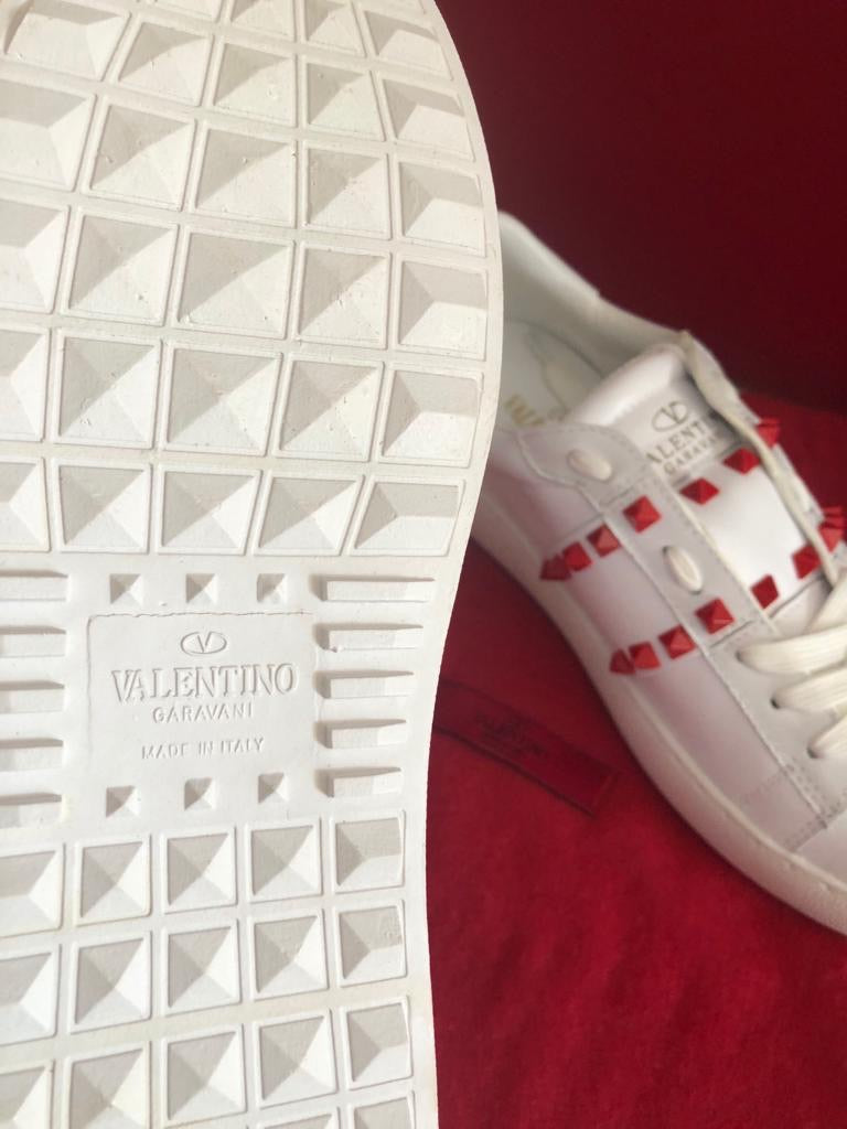 Be my VLTN Sneakers