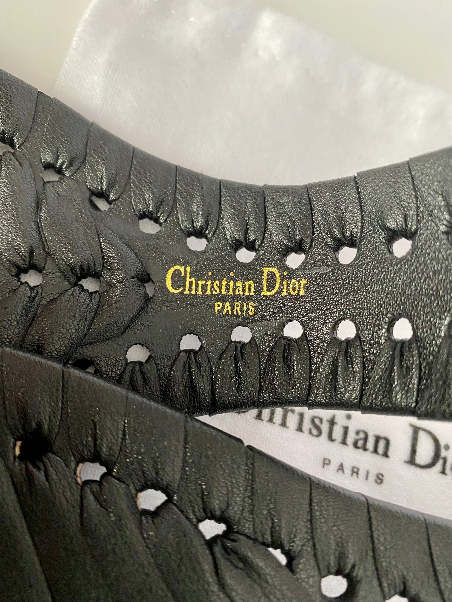 Montaigne Belt
