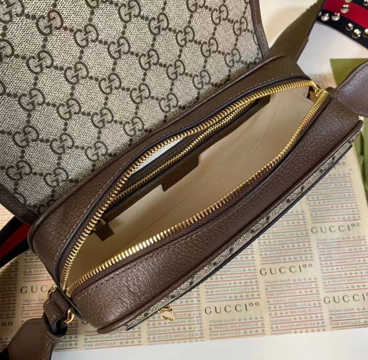 Ophidia Shoulder Bag