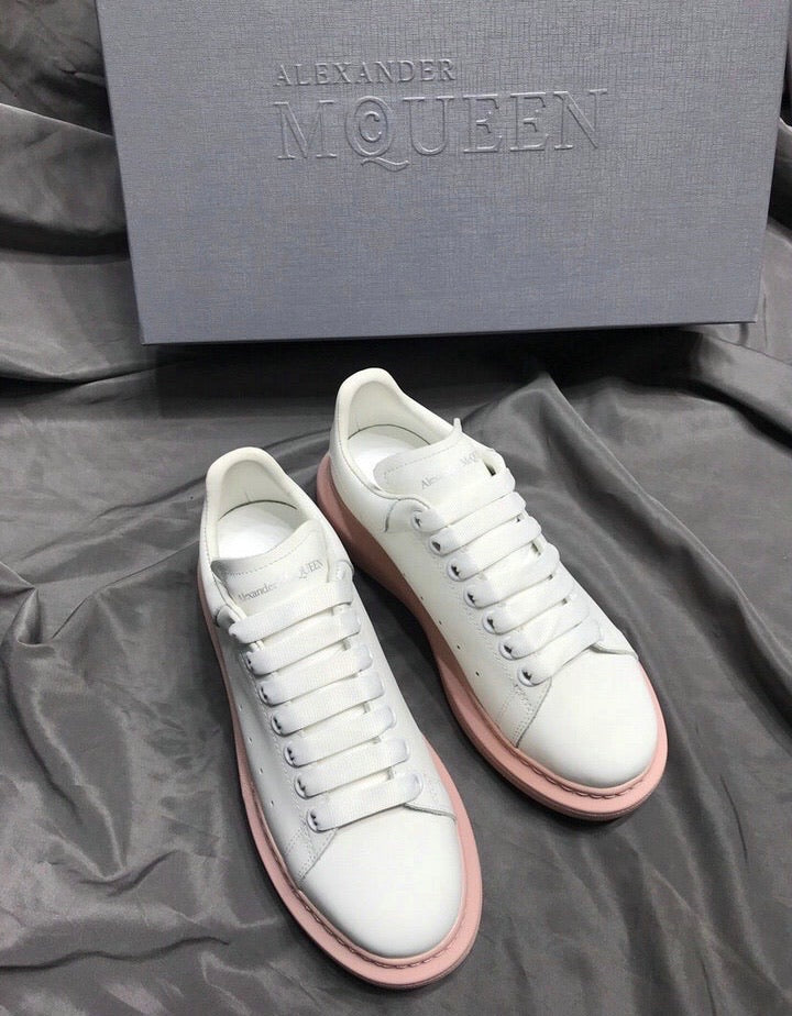 Oversized Sneaker