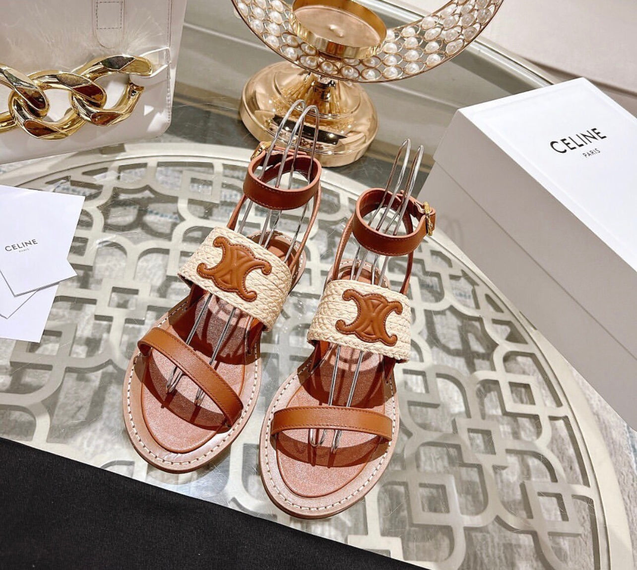 Triomphe Sandals