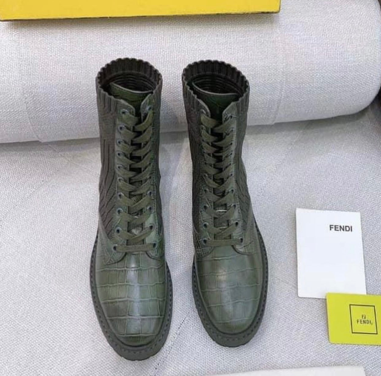 Rockoko Boots