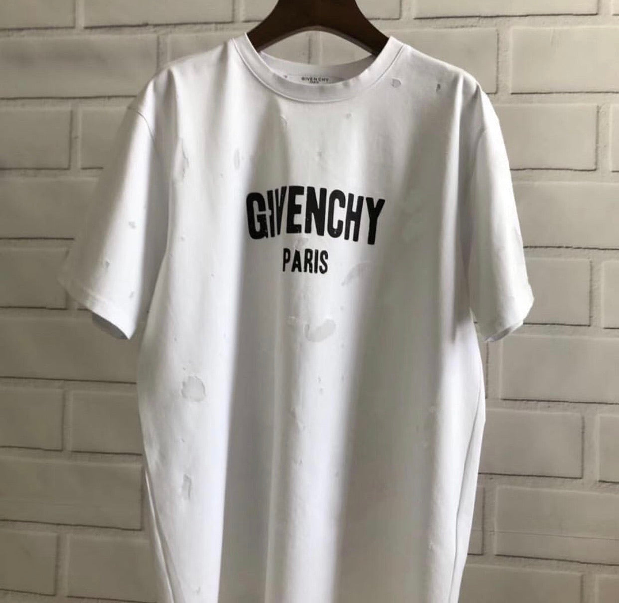 Logo Tee