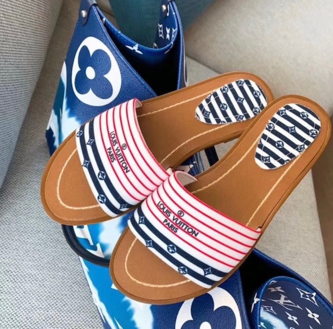 Escale Lock It Flat Mules