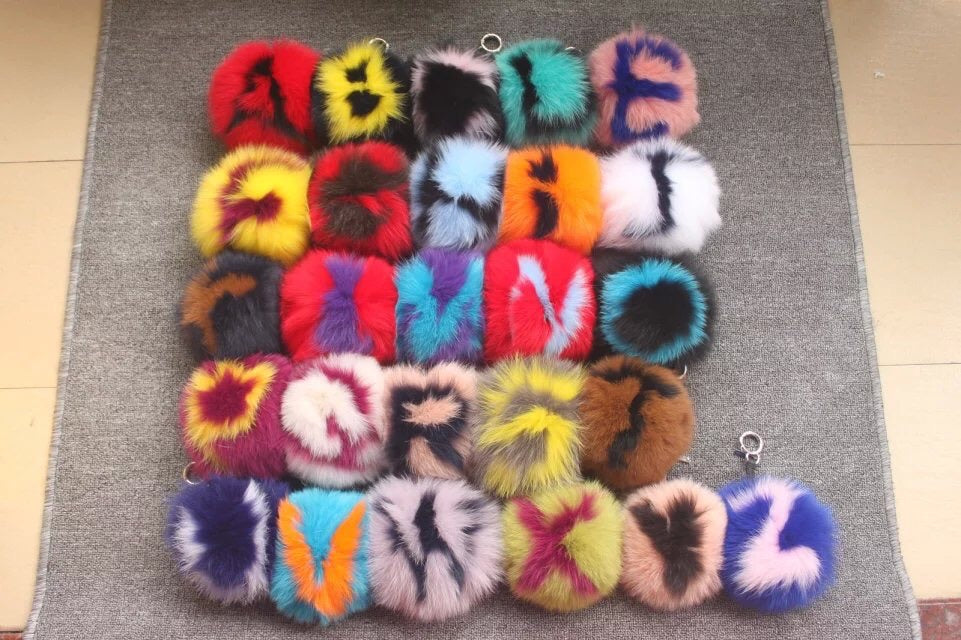 Initials Fur Pom