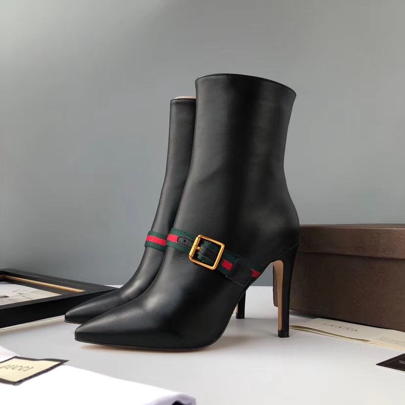 Web Boots
