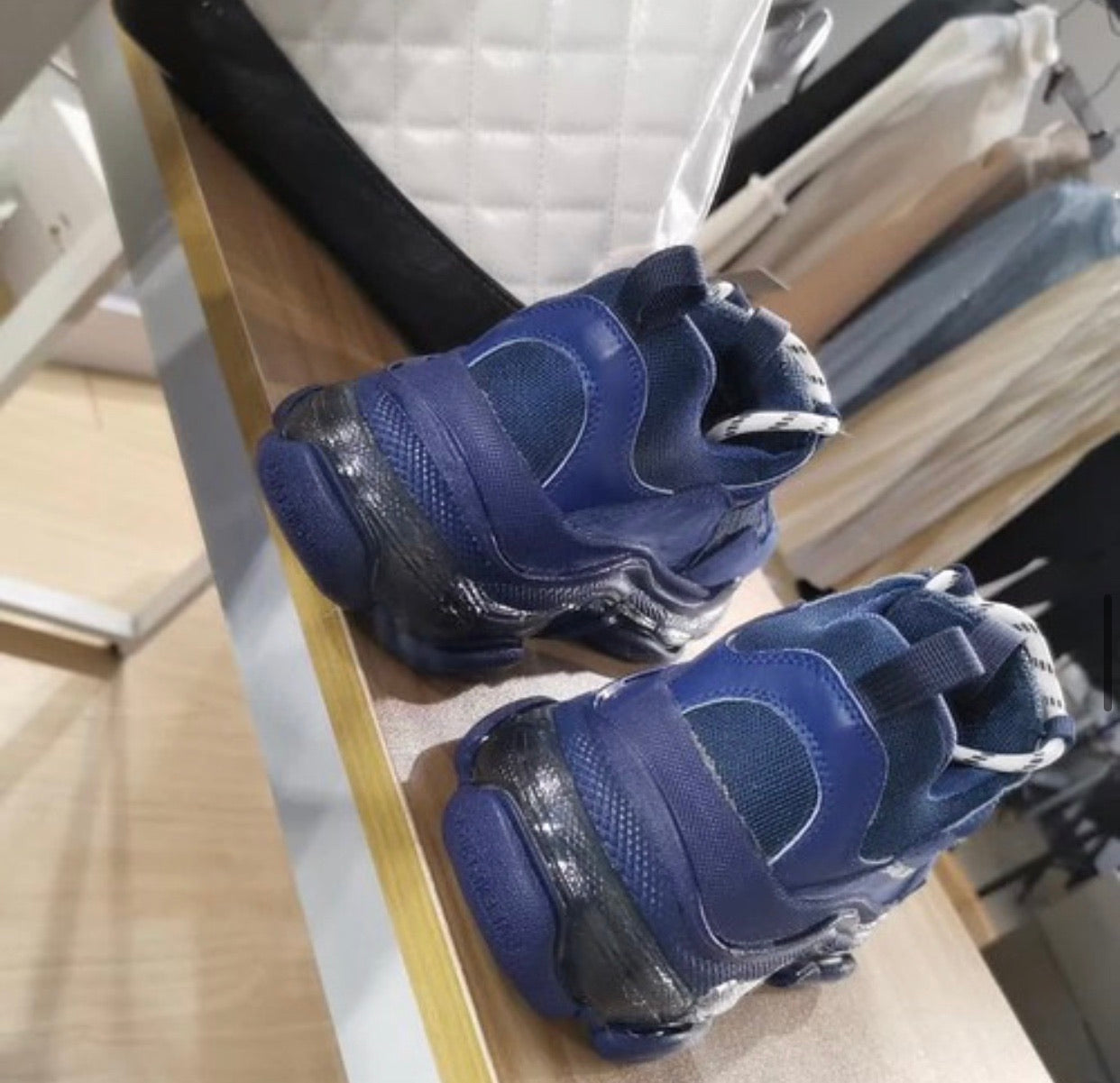 Triple S Clear Sole Darks