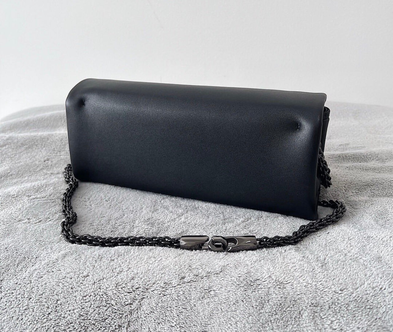 One Stud Chain Bag
