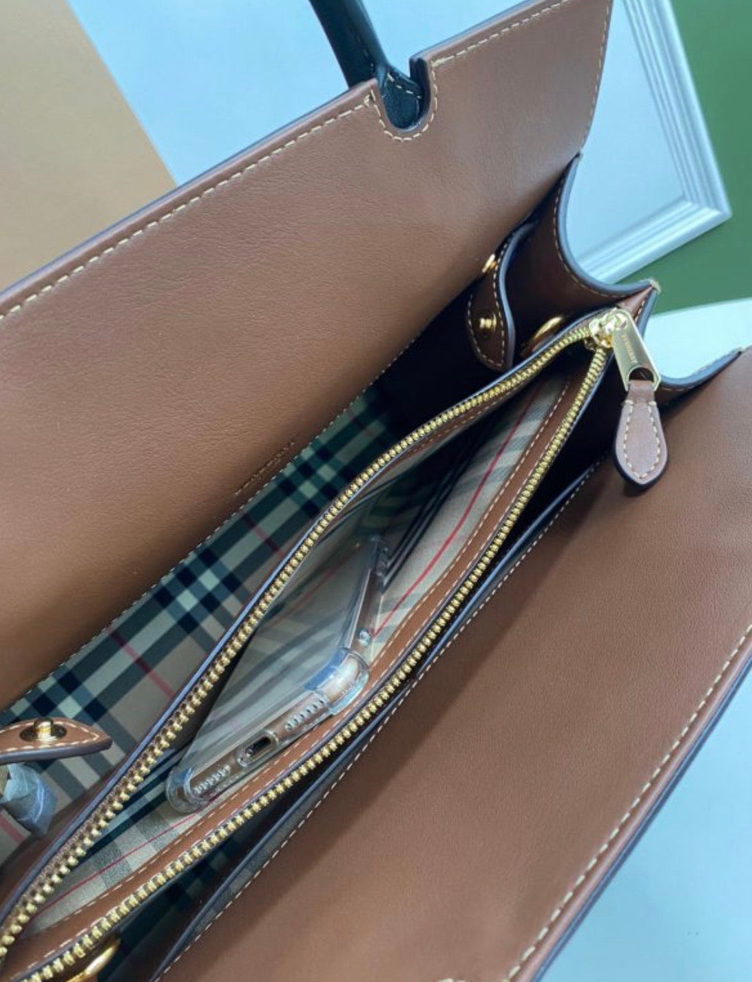 Title Bag
