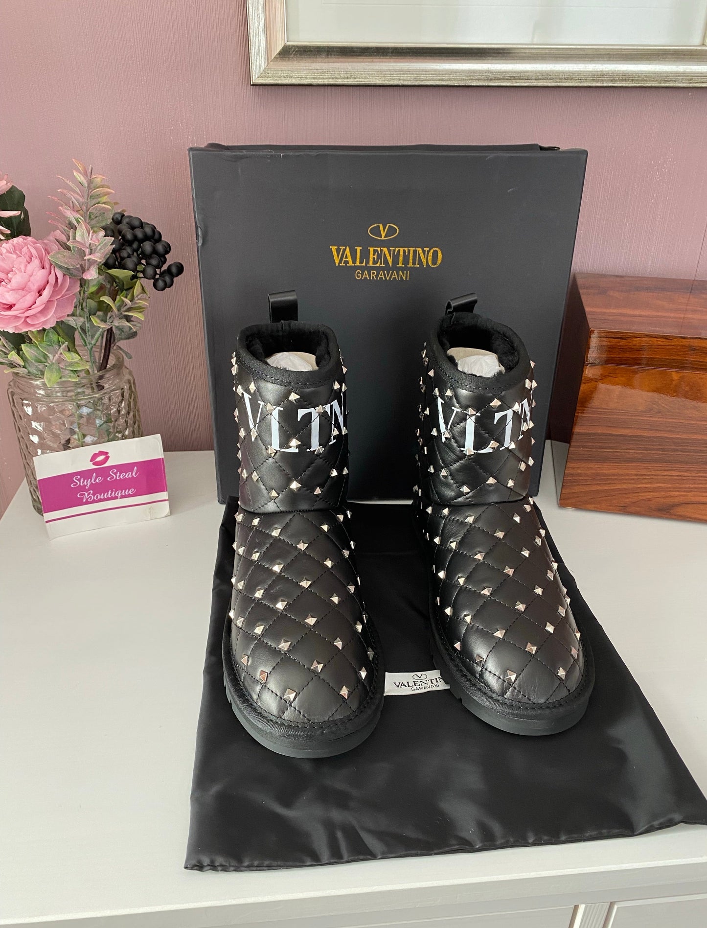 VLTN Boots