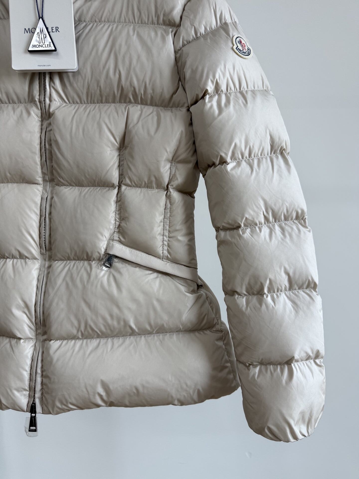 Avoce Jacket