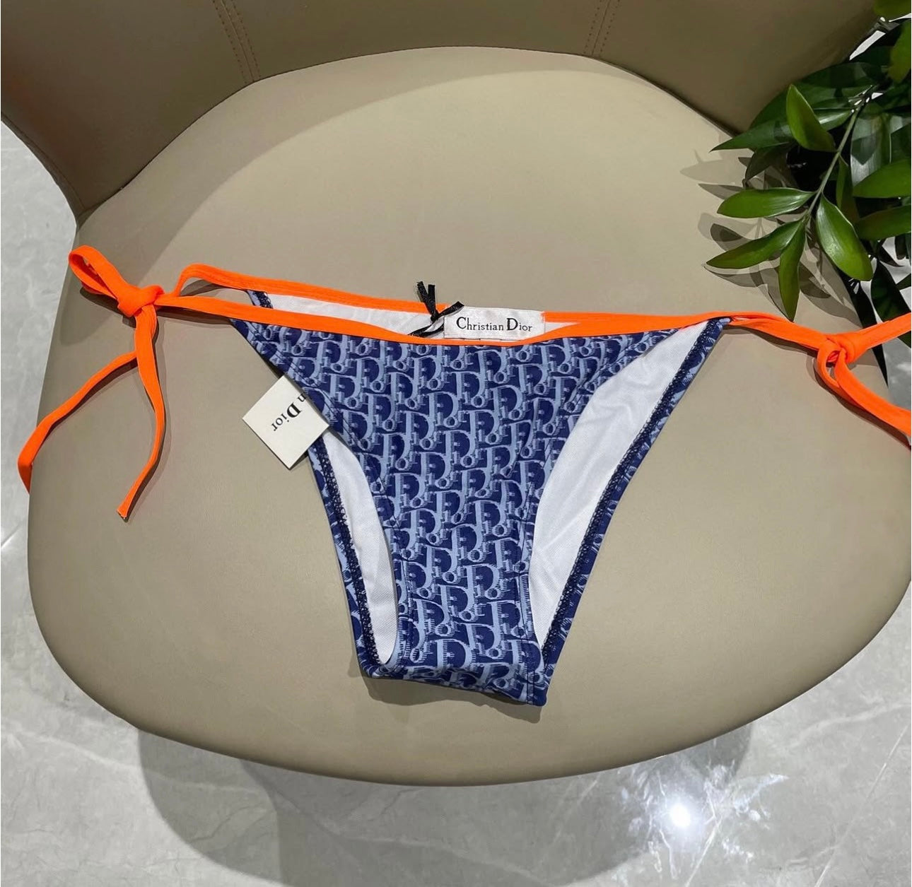 Logo Bikini
