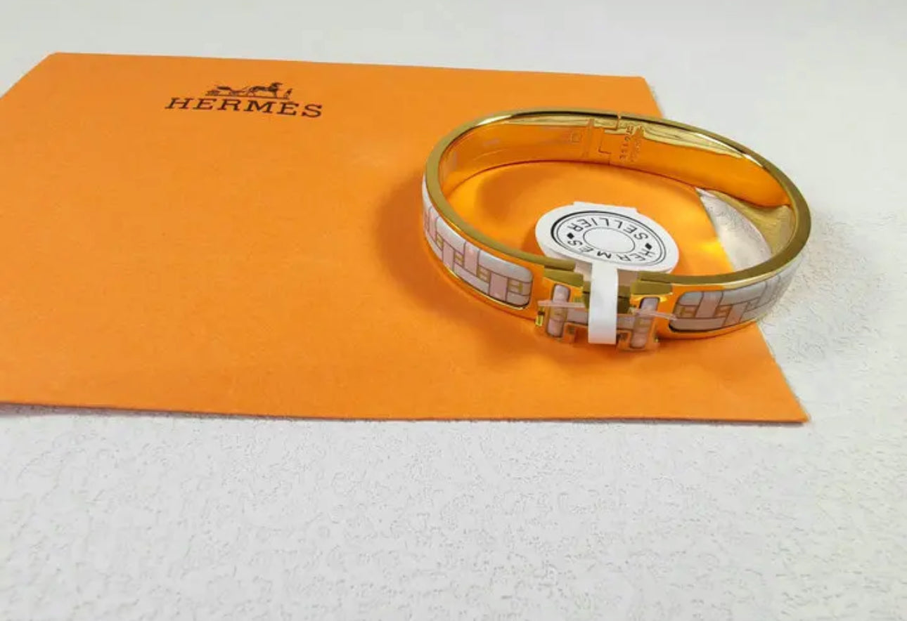Clic Bracelet