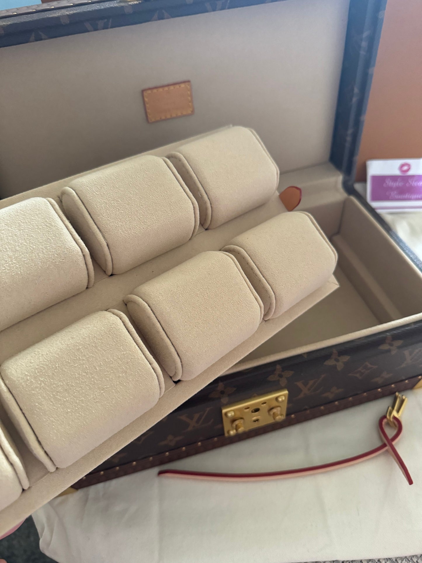 8 Watch Case