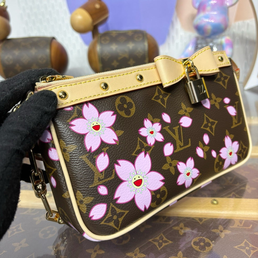Pochette Accessories