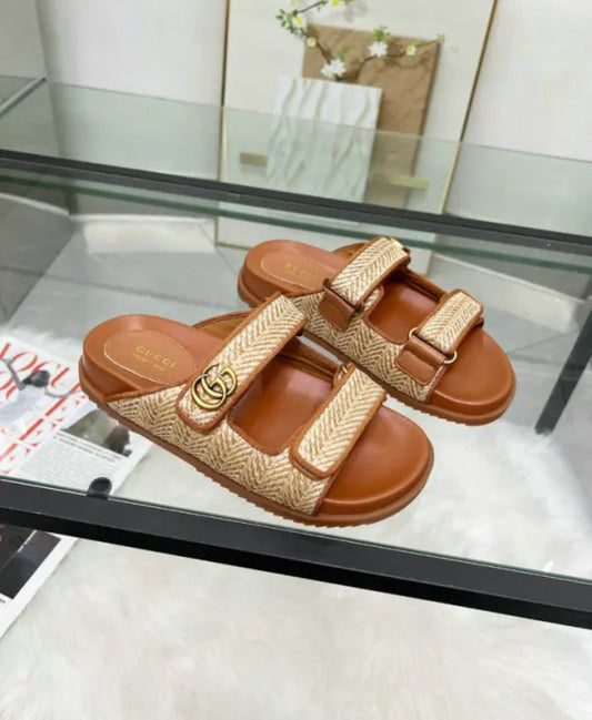 GG Sandals