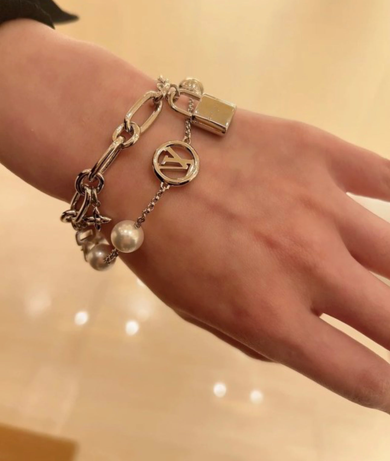 Logo Bracelet