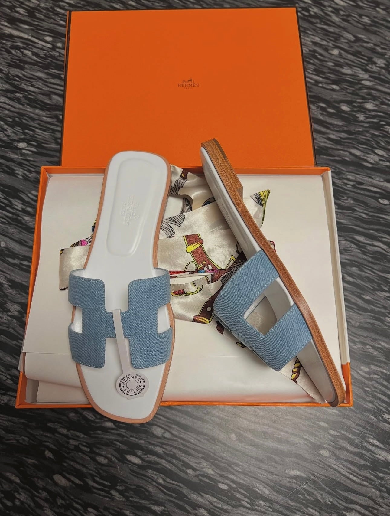 Oran Sandals