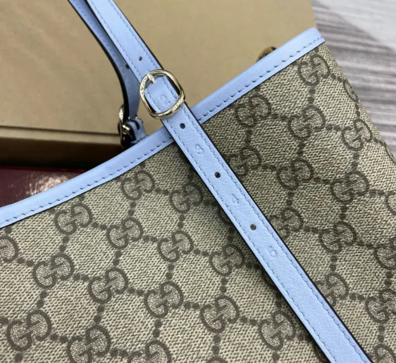 GG Shopping Bag