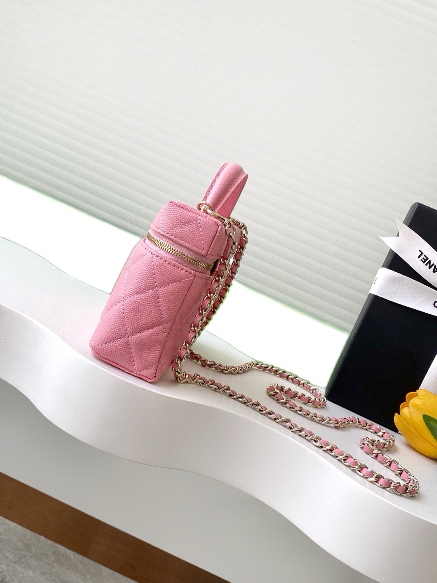 Trendy Vanity