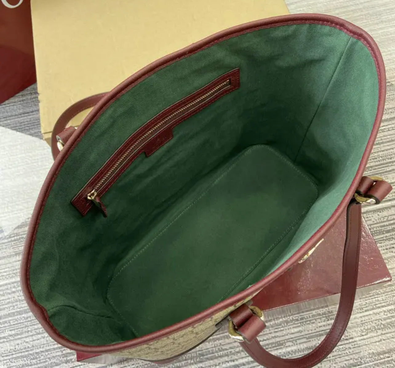 Ophidia Tote