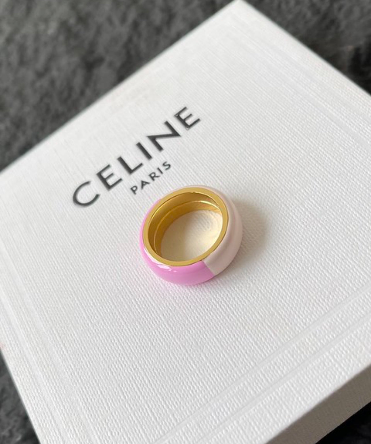 Logo Ring