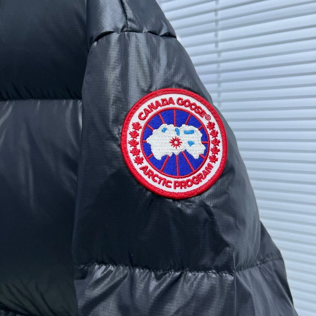 Cropped Puffer