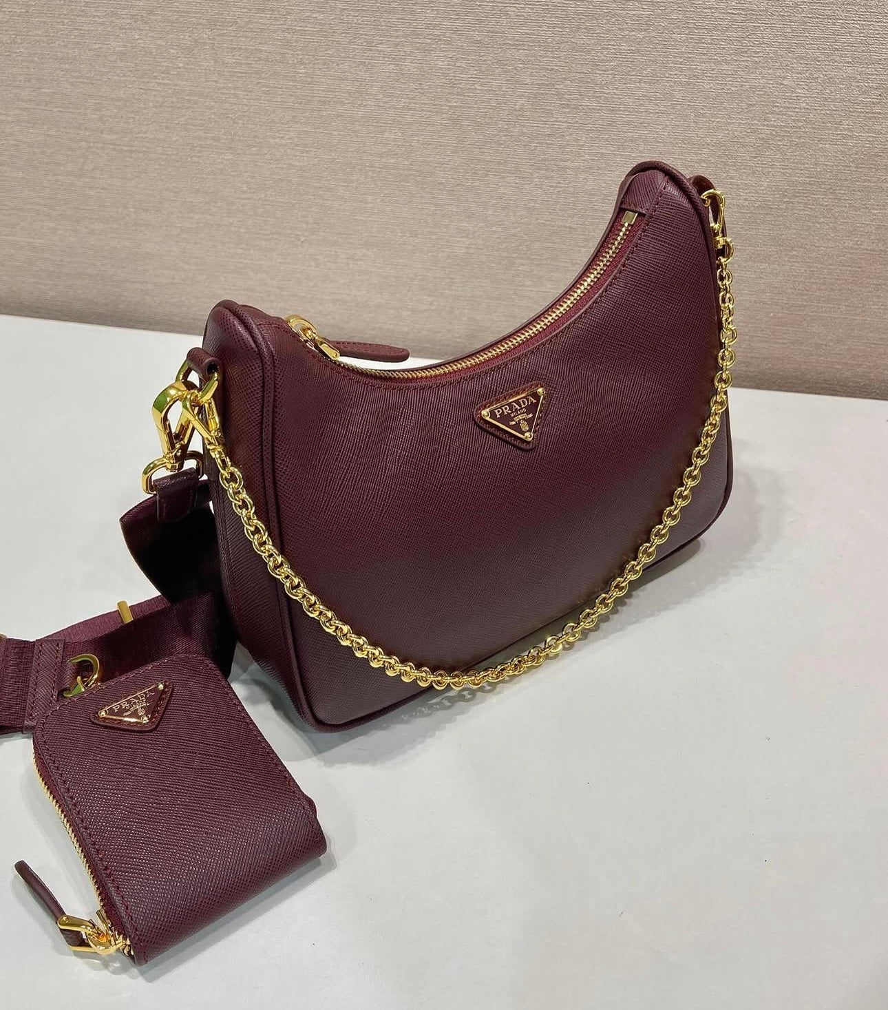 Re Edition Pochette